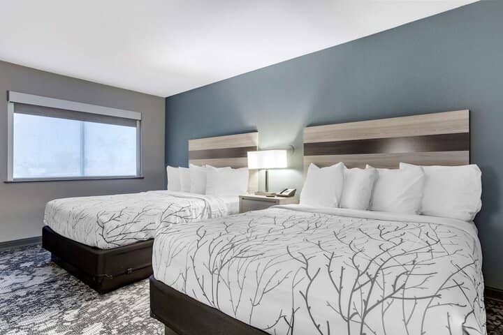 Room 14 of 25